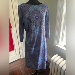 J.McLaughlin Catalina Cloth rouched dress with 3/4 sleeves.